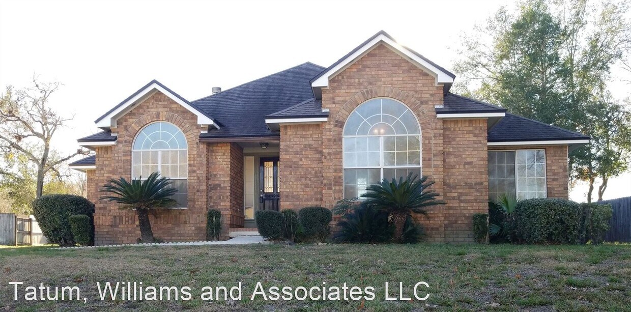 Foto principal - 4 br, 2 bath House - 2474 Stonebridge Drive