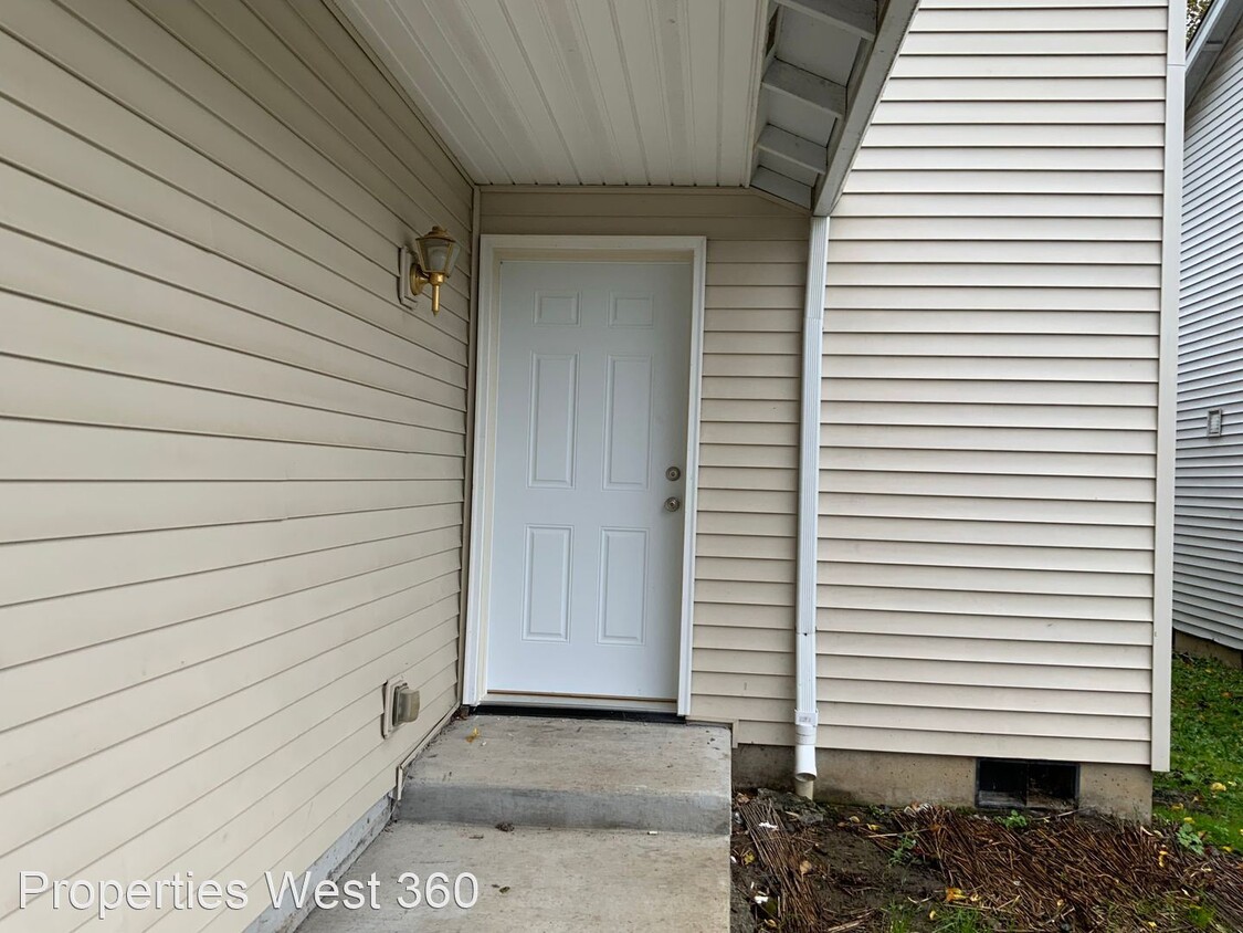 Foto del edificio - 3 br, 2 bath House - 1126 W. 30th Street