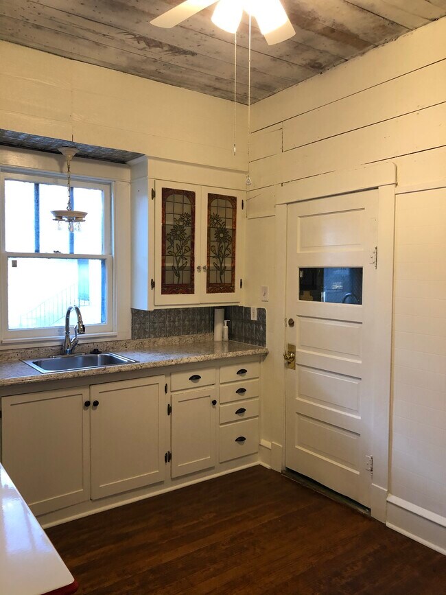 Foto del edificio - 511 N 22nd St