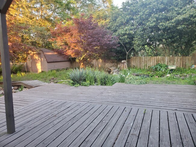 Foto del edificio - 4704 Great Oaks Dr