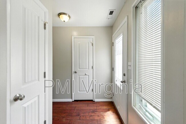 Building Photo - 3474 Smokey Chamber Dr
