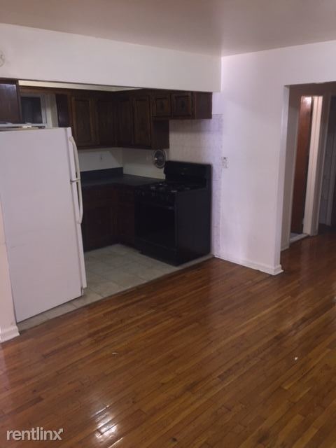 Building Photo - 3 br, 1 bath House - 3226 Olinville Ave 2A