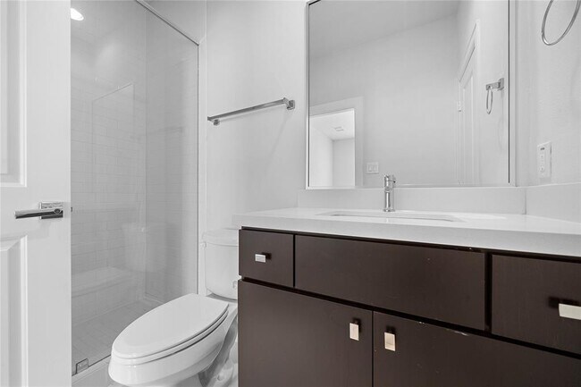 Building Photo - 4213 Schuler St