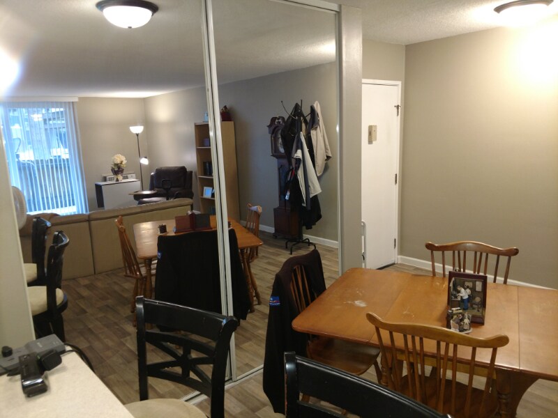 Foto principal - 2231 S Vaughn Way