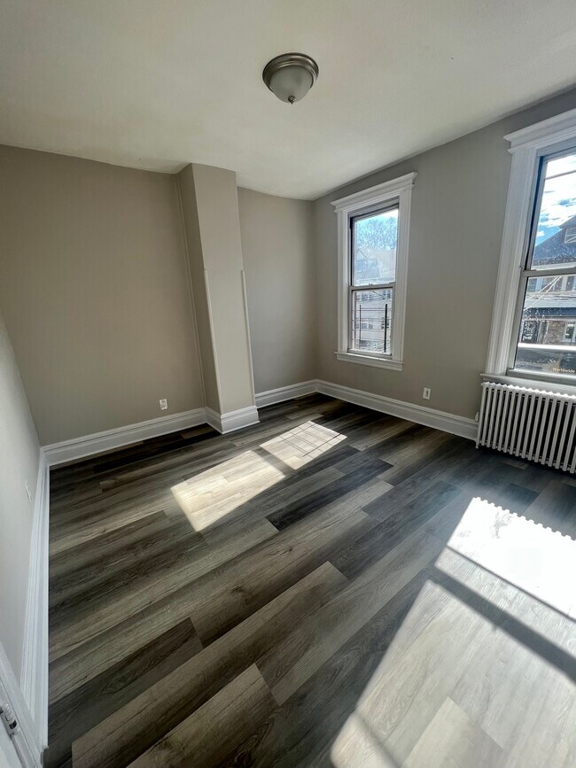 210 Van Nostrand Ave, Jersey City, NJ 07305 House Rental in Jersey