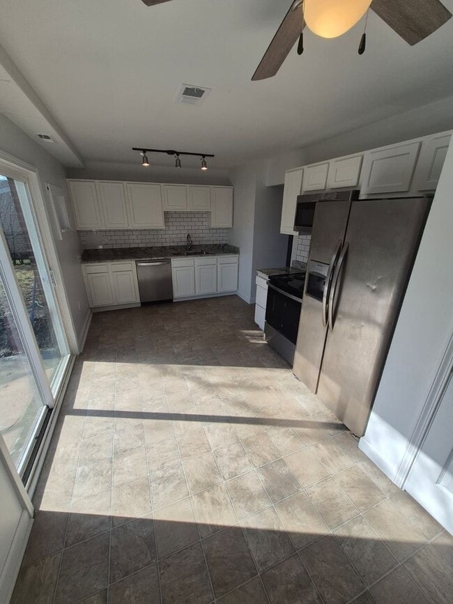 Foto del edificio - 212 St Jude Cir