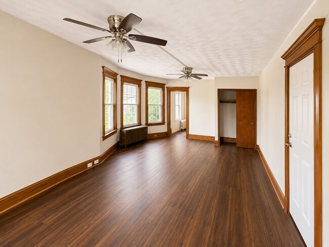 Foto del edificio - 1591 W Broad St