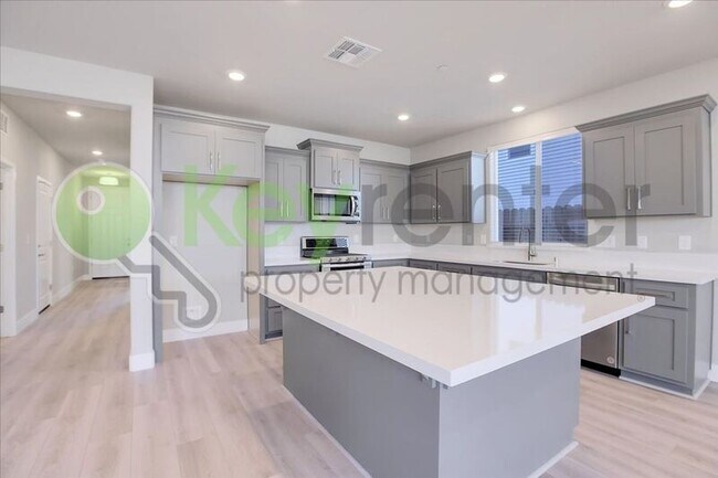 Foto del edificio - 3482 Dutch Canyon Drive