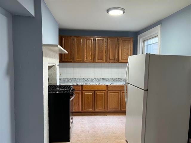 Foto del edificio - 107 Hancock Ave