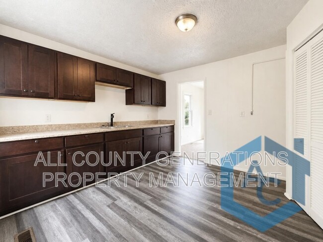 Building Photo - 12308 Sobieski Ave