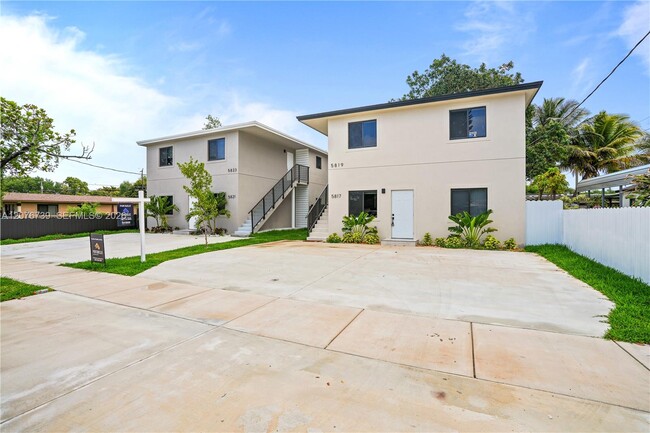 Building Photo - 5817 NW 30th Ave