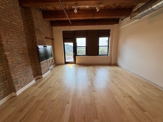 Foto del edificio - 1503 S State St