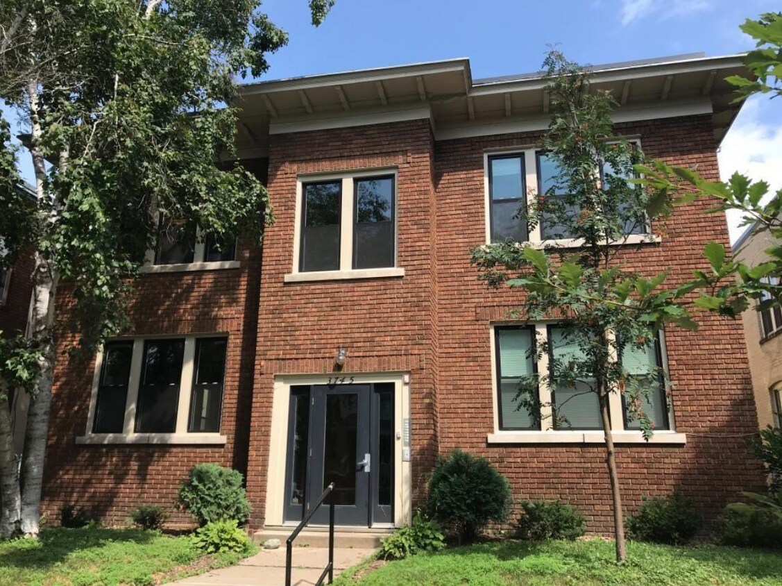 3745 Harriet Ave Unit 203, Minneapolis, MN 55409 Condo for Rent in Minneapolis, MN