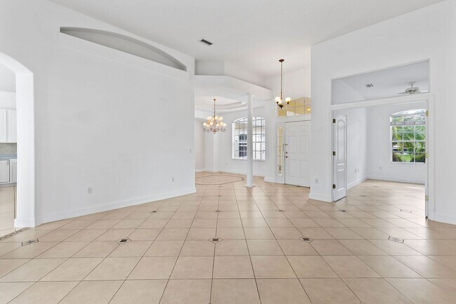 Building Photo - Gorgeous 3 Bedroom Home in Prestigious LPGA!