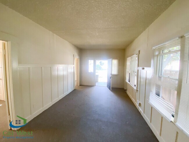 Building Photo - BL 01639 - % - 388 &amp; 388 1/2 Rutland A...