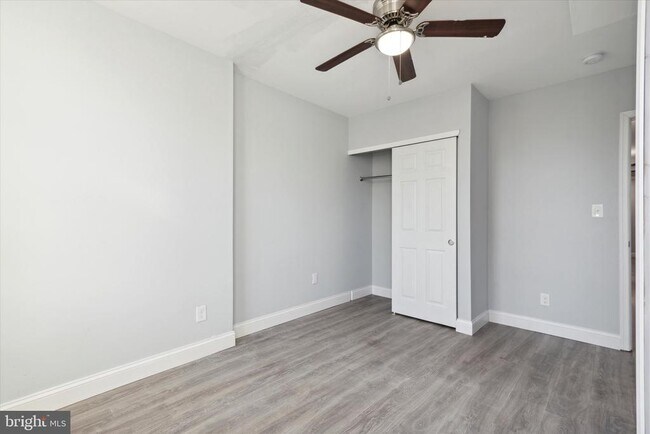 Building Photo - 1204 E Chelten Ave