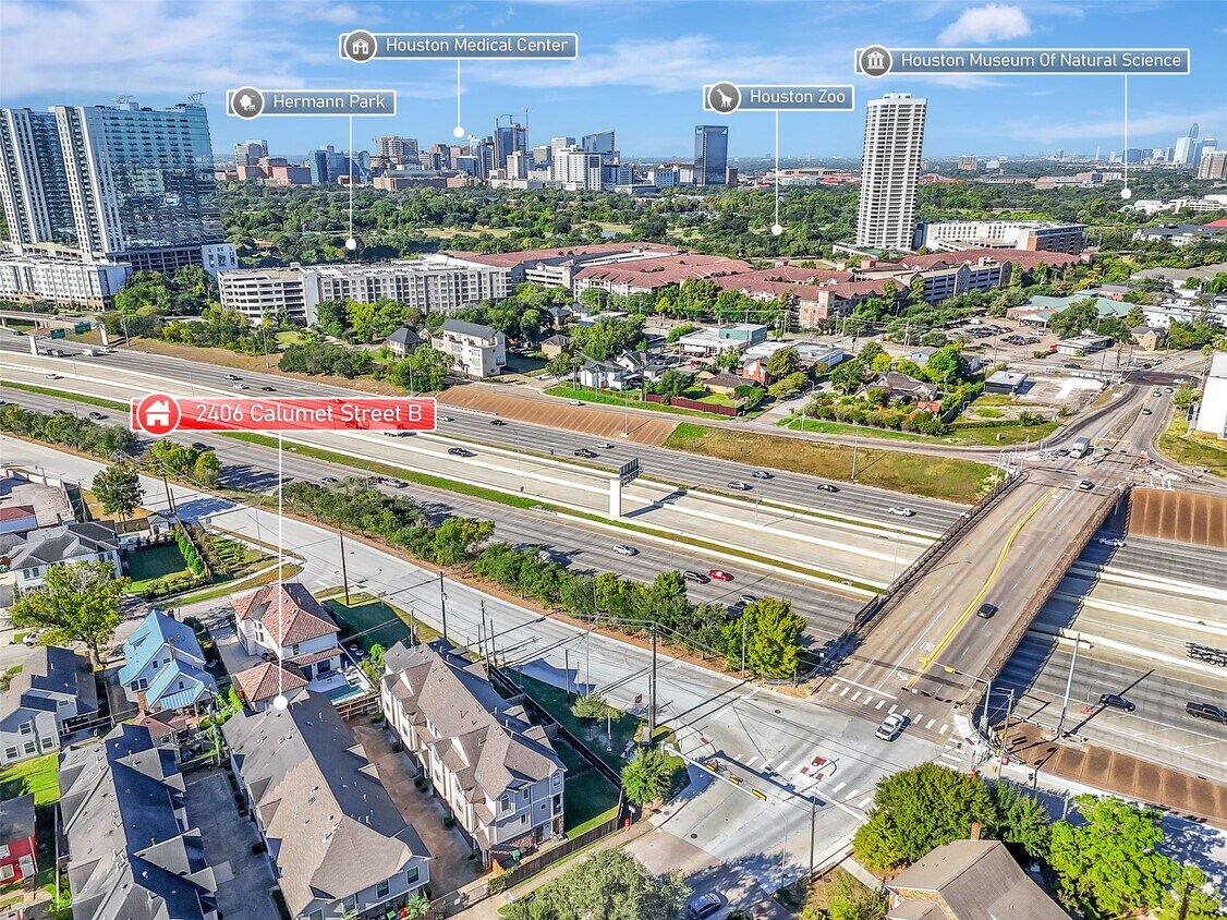 Foto principal - 2406 Calumet St