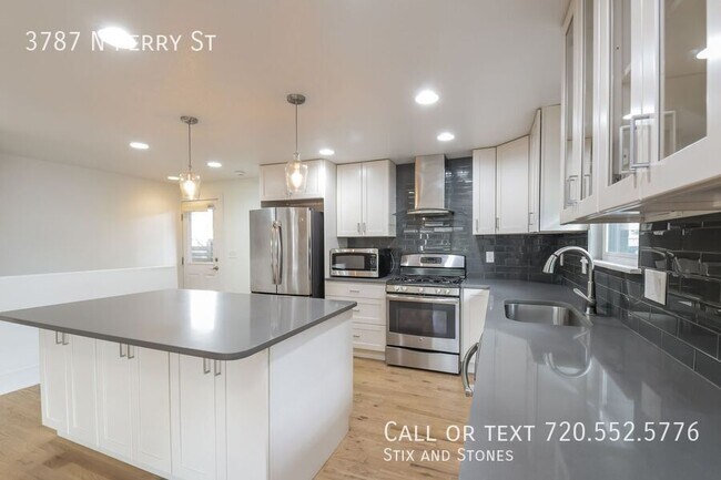 Foto del edificio - 3787 Perry St