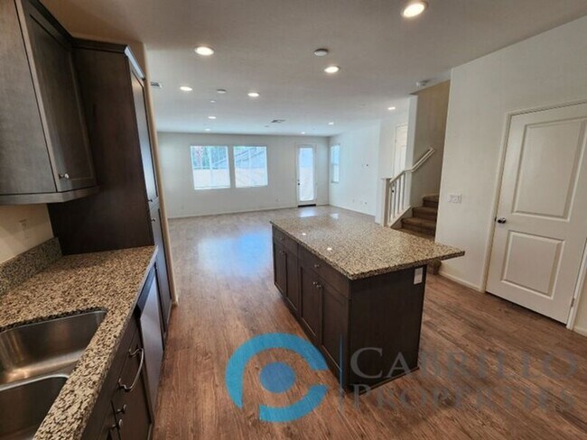 Foto del edificio - 232 Sweet Bay Ct