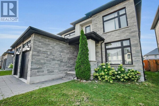 Building Photo - 2407 Red Thorne Ave