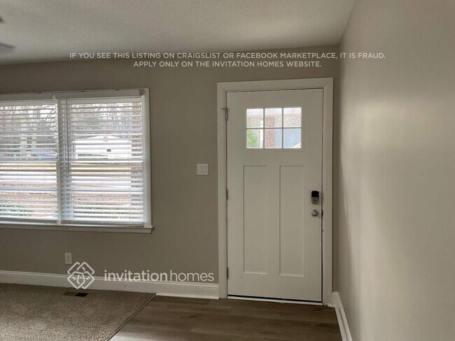 Foto del edificio - 1700 Woodland Rd