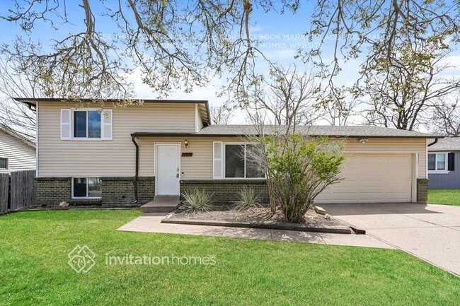 Building Photo - 15884 E Amherst Pl