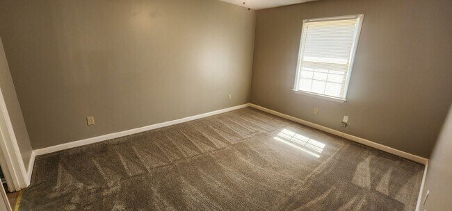 Foto del edificio - 1509 Barrington Rd NW