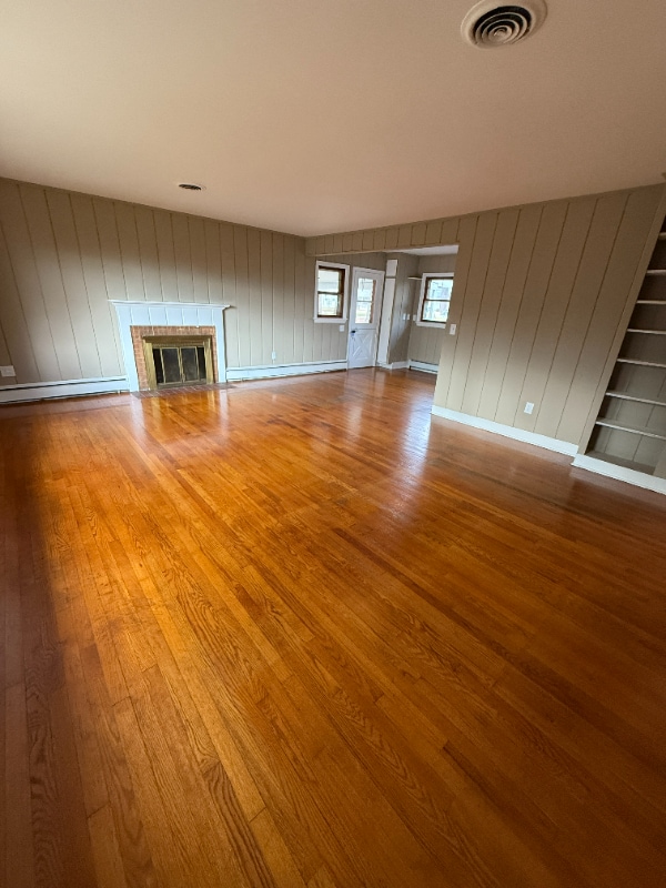 Foto del edificio - 98 Lynnhaven Dr