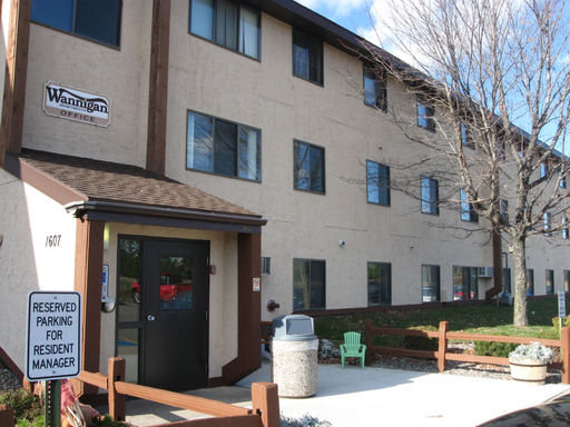 Building Photo - 1609 E Highway 2