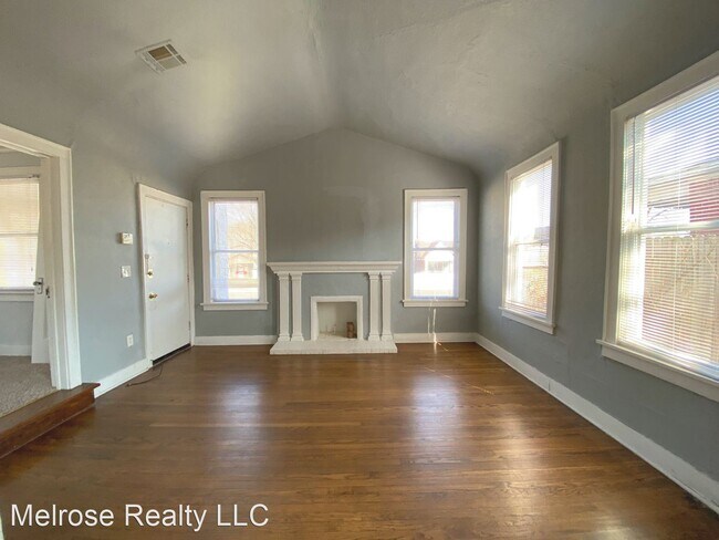 Foto del edificio - 2 br, 1 bath House - 1904 NW 30th Street