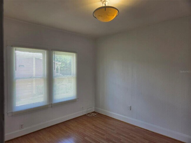 Foto del edificio - 1752 4th St
