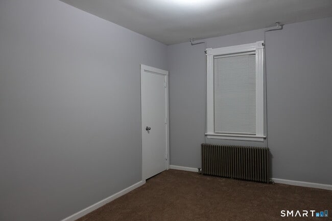 Foto del edificio - 53 Lindsley St