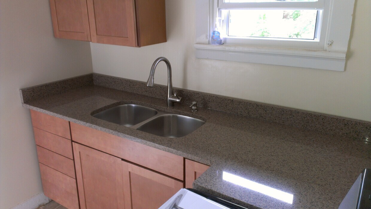 Foto principal - 317 S Aurora St