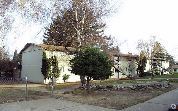 Primary Photo - The Bonner Apartments