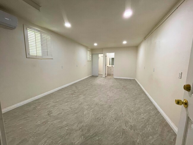 Building Photo - 17793 Citron Ave