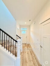 Building Photo - 8617 N 3rd Way