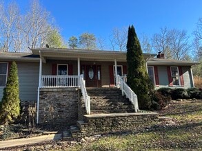 Building Photo - 1745 Zion Hill Rd