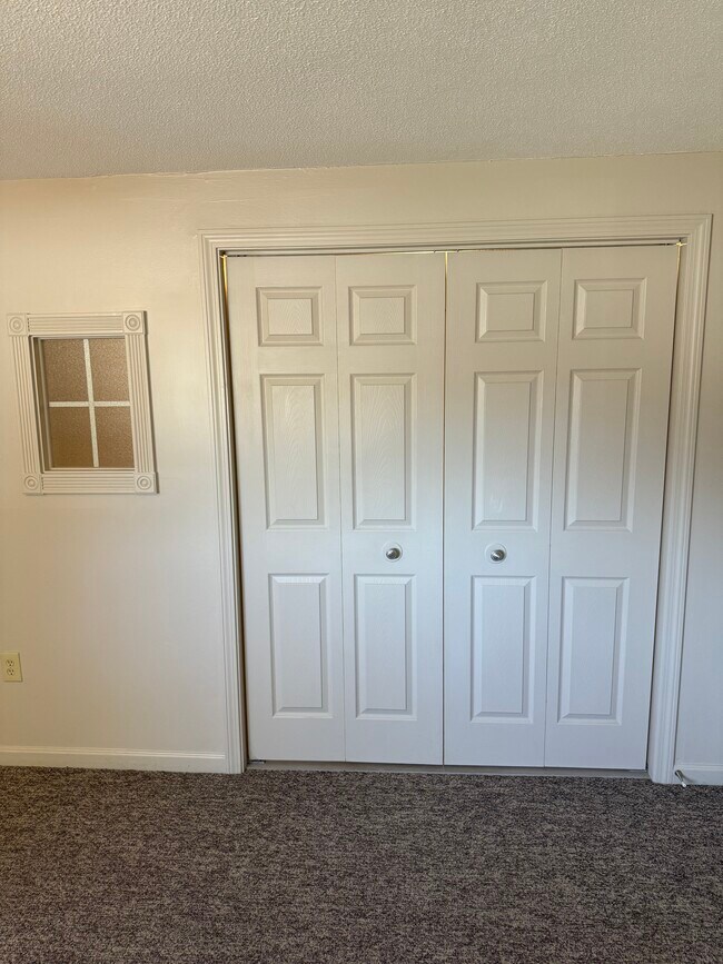 Foto del edificio - 131 English Village Rd