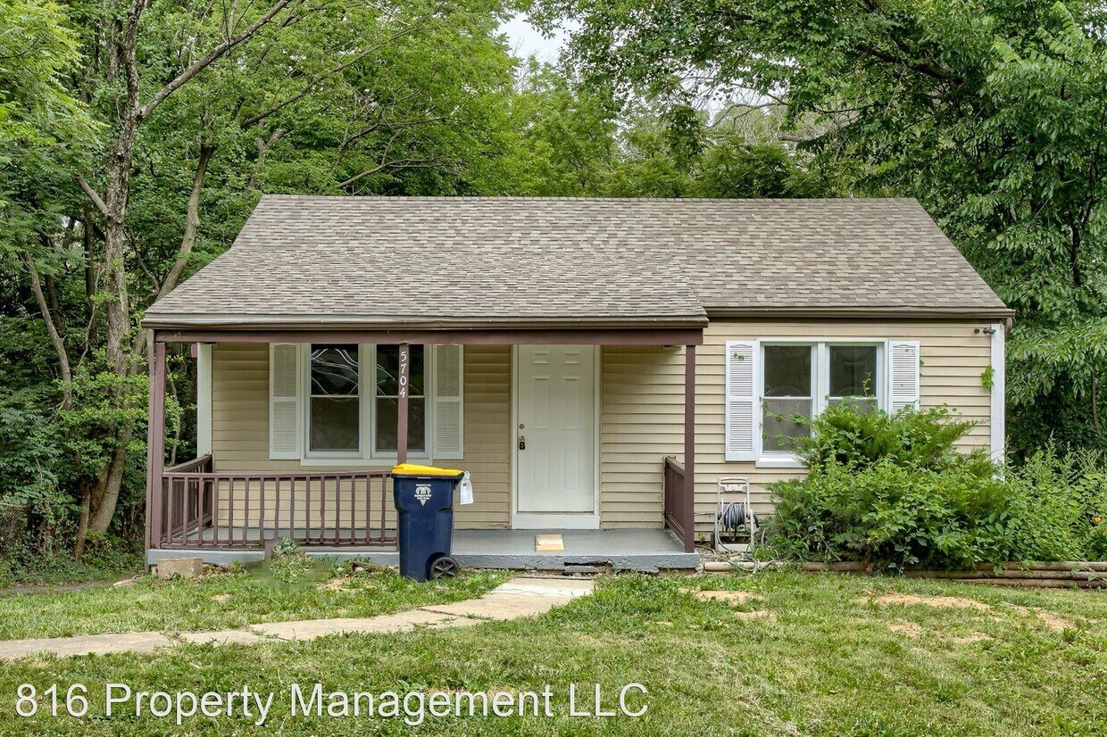 Foto principal - 3 br, 2 bath House - 5704 Manchester Ave