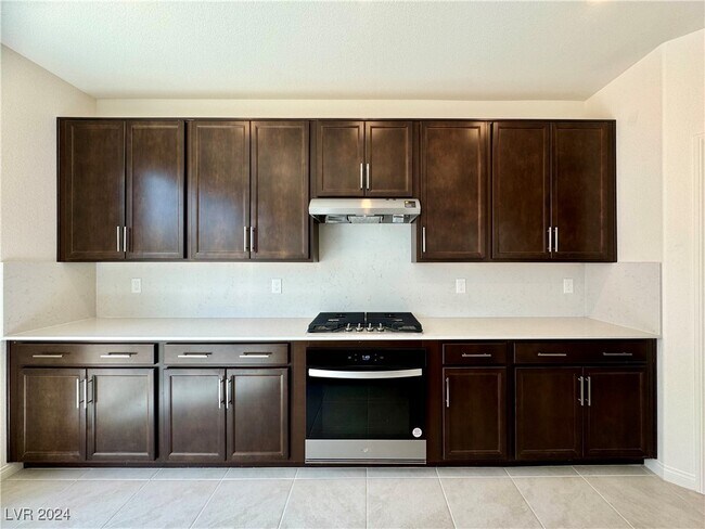 Building Photo - 3067 Foxtail Holw Ave