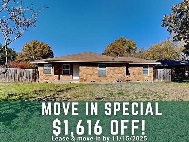 Building Photo - 649 W Main St Building Photo - 649 W Main St