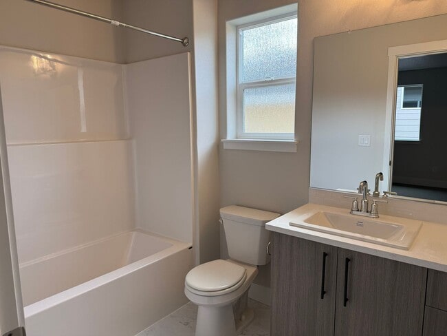 Building Photo - Beautiful Three Bedroom New Construction Home For Rent