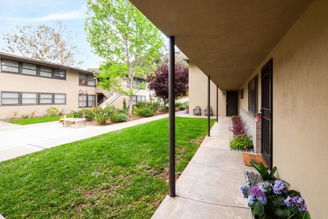 Building Photo - 1 bedroom in South Pasadena CA 91030