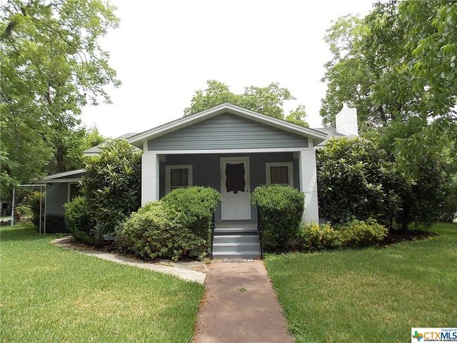 Building Photo - 1078 E Humphreys St