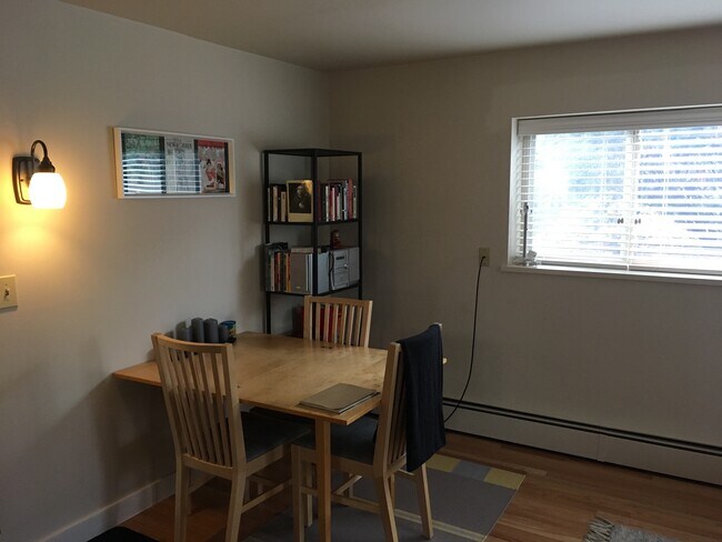 Comedor - 6 Parkview Pl