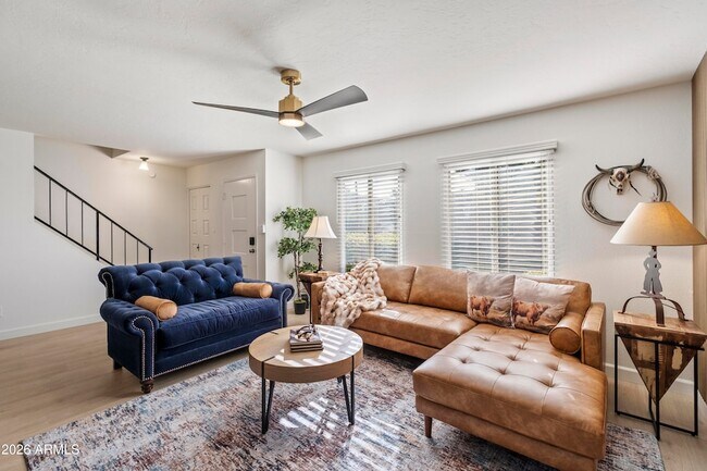 Foto del edificio - 8107 E Vista Dr