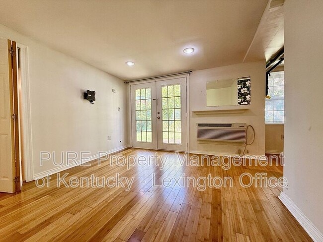 Building Photo - 1559 Jacana Dr