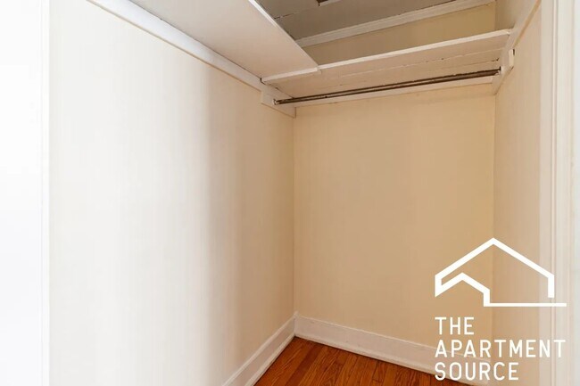 Foto del edificio - 536 W Arlington Pl