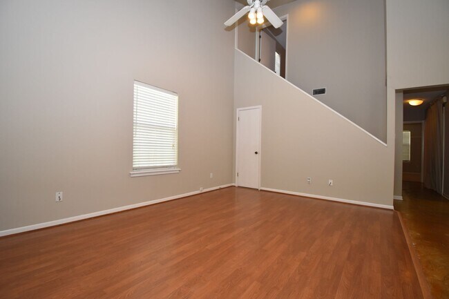 Building Photo - 3 Bed, 2 Bath Home in Ruston
