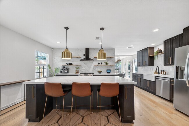 Foto del edificio - 3222 Elmridge St
